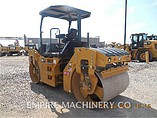 2013 CATERPILLAR CB44B Photo #3