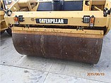 2010 CATERPILLAR CB64 Photo #5