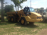 13 CATERPILLAR 725