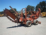 2002 DITCH WITCH 5700 Photo #2