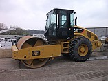 12 CATERPILLAR CS56