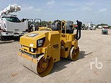 09 CATERPILLAR CB24