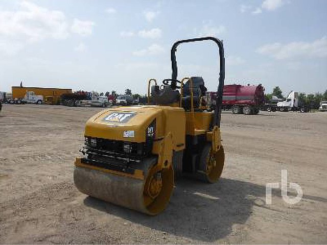 2007 CATERPILLAR CB-224E Photo