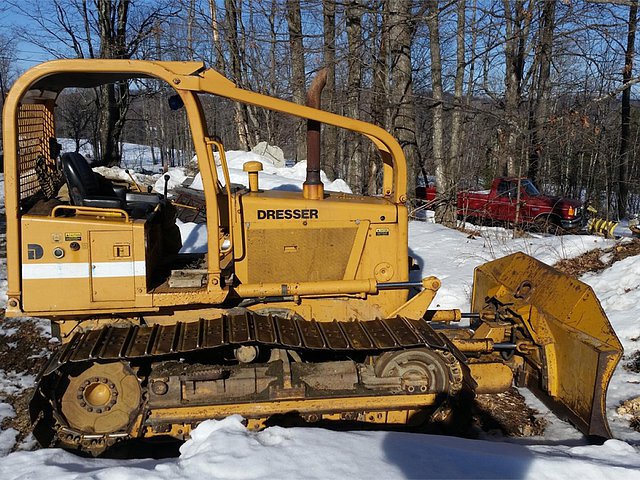 96 DRESSER TD9H