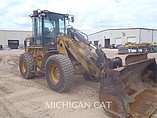 2000 CATERPILLAR 924G Photo #2