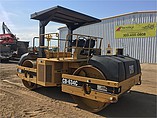 1997 CATERPILLAR CB-634C Photo #3