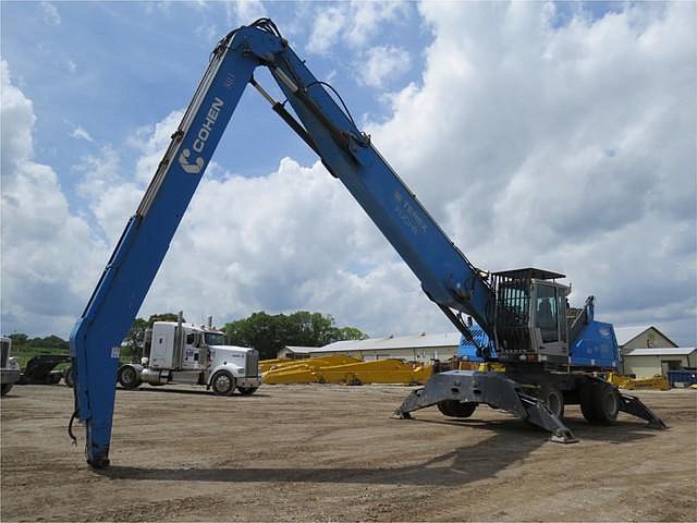 2012 FUCHS MHL350D Photo