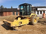 05 CATERPILLAR CS-563E