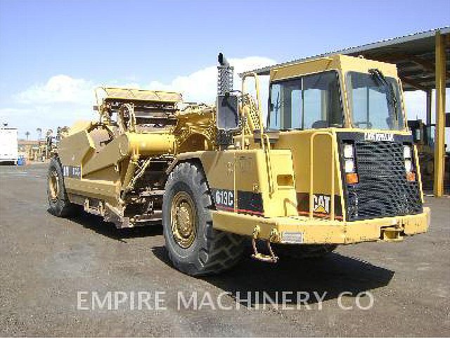 2005 CATERPILLAR 613C Photo