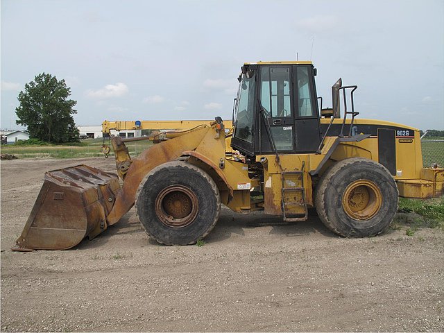 1998 CATERPILLAR 962G Photo