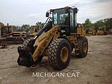 11 CATERPILLAR 924HIT W