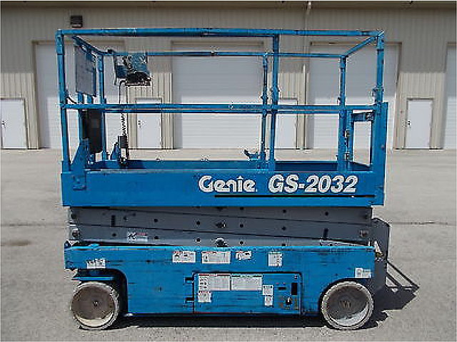 2005 GENIE GS2032 Photo
