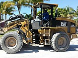 2005 CATERPILLAR 924G Photo #2