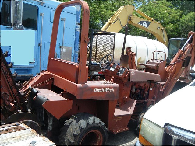 01 DITCH WITCH 4010