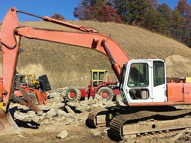 1997 FIAT HITACHI FX210 Photo