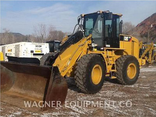 2012 CATERPILLAR 930H Photo