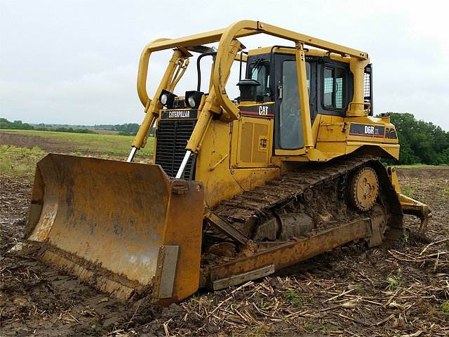 2001 CATERPILLAR D6R XL Photo
