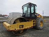 11 CATERPILLAR CS56