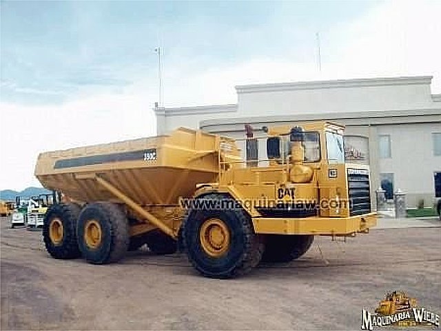 1989 CATERPILLAR D350C Photo