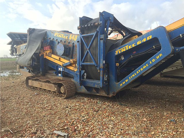 2005 FINTEC 640 Photo
