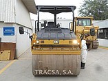 2014 CATERPILLAR CB54B Photo #4