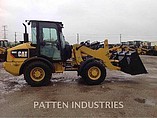 12 CATERPILLAR 906H
