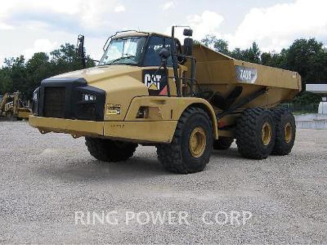 2012 CATERPILLAR 740B Photo