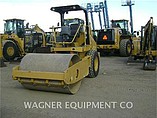 12 CATERPILLAR CS44