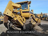 2005 CATERPILLAR D8T Photo #2
