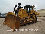 12 CATERPILLAR D8T