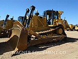 12 CATERPILLAR D8T