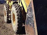 2011 CATERPILLAR 930H Photo #2