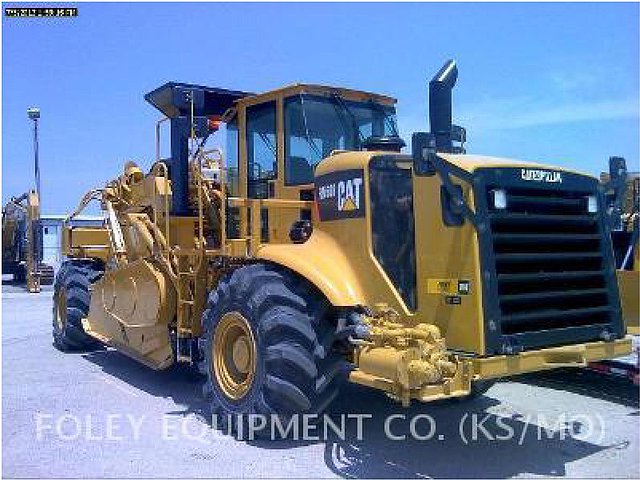 13 CATERPILLAR RM-500
