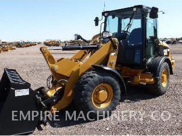 2013 CATERPILLAR 906H Photo
