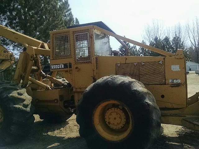 1996 CLARK F66 Photo