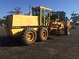 1997 GALION 830B Photo #2