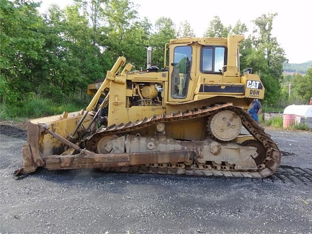 1988 CATERPILLAR D6H LGP II Photo