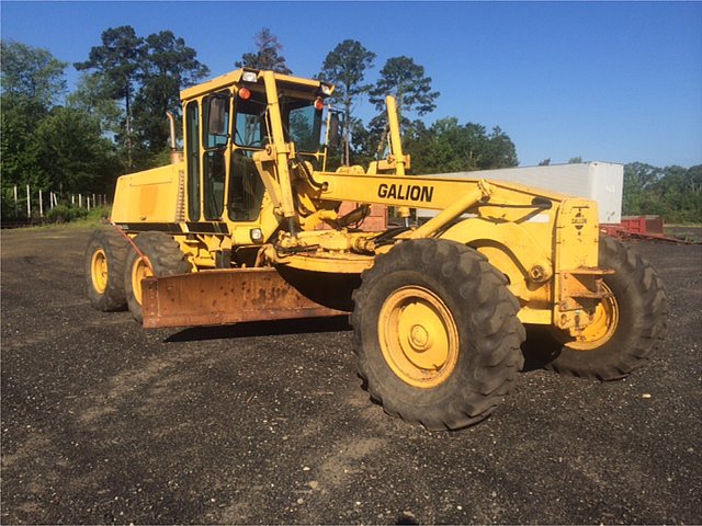 1997 GALION 830B Photo
