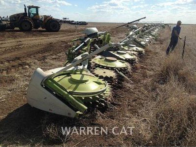 2011 CLAAS 750 Photo