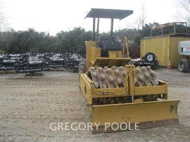 1998 CATERPILLAR CP-433C Photo