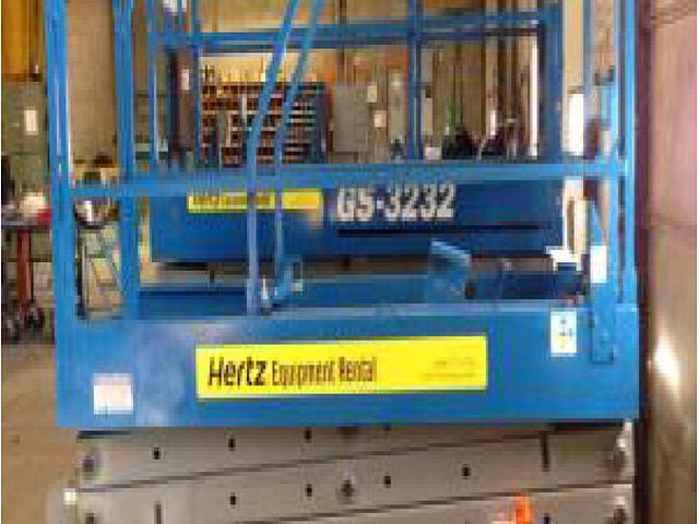 2012 GENIE GS2032 Photo