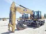 13 CATERPILLAR M322D