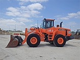 2011 DOOSAN DL300 Photo #2
