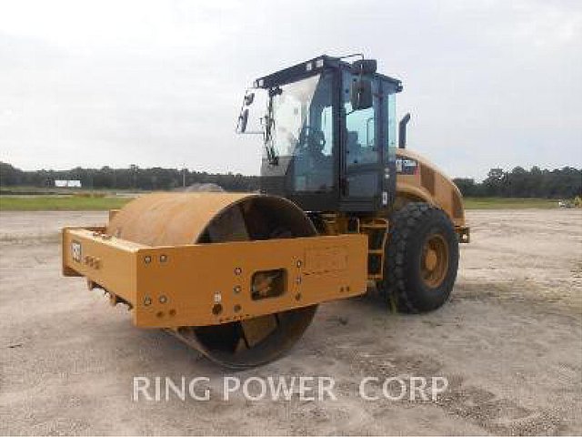 2013 CATERPILLAR CS66B Photo