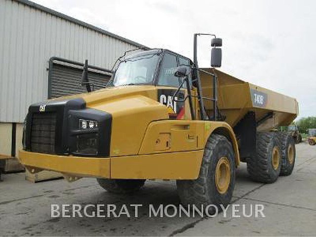 2013 CATERPILLAR 740B Photo