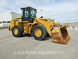 2011 CATERPILLAR 938H Photo #2