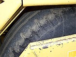 2001 CATERPILLAR AP-800C Photo #9