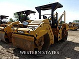 2012 CATERPILLAR CB54 Photo #4