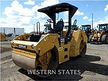 09 CATERPILLAR CB54