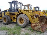 05 CATERPILLAR 938G
